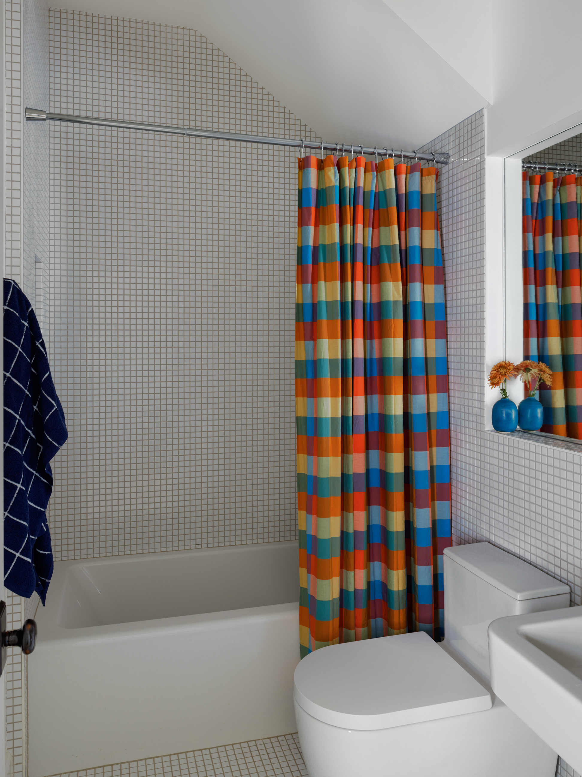 Post Alley Condo gallery 7